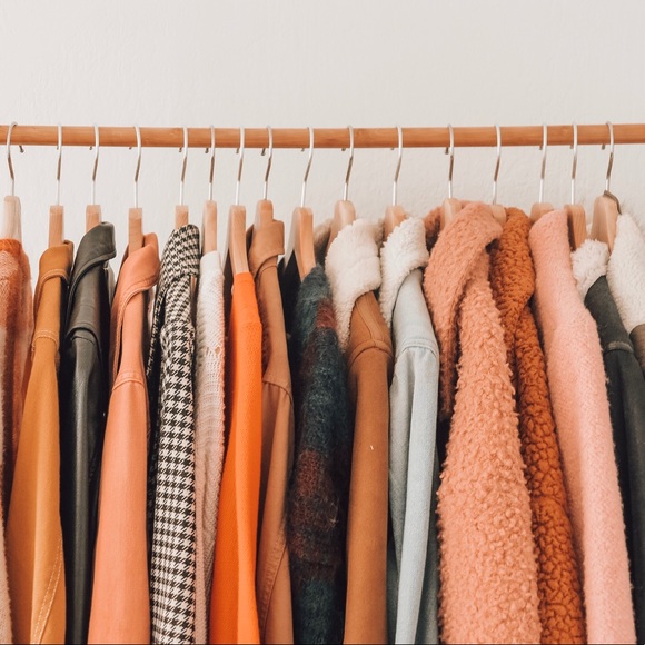 Meet your Posher, Charireen - Picture 1 of 1